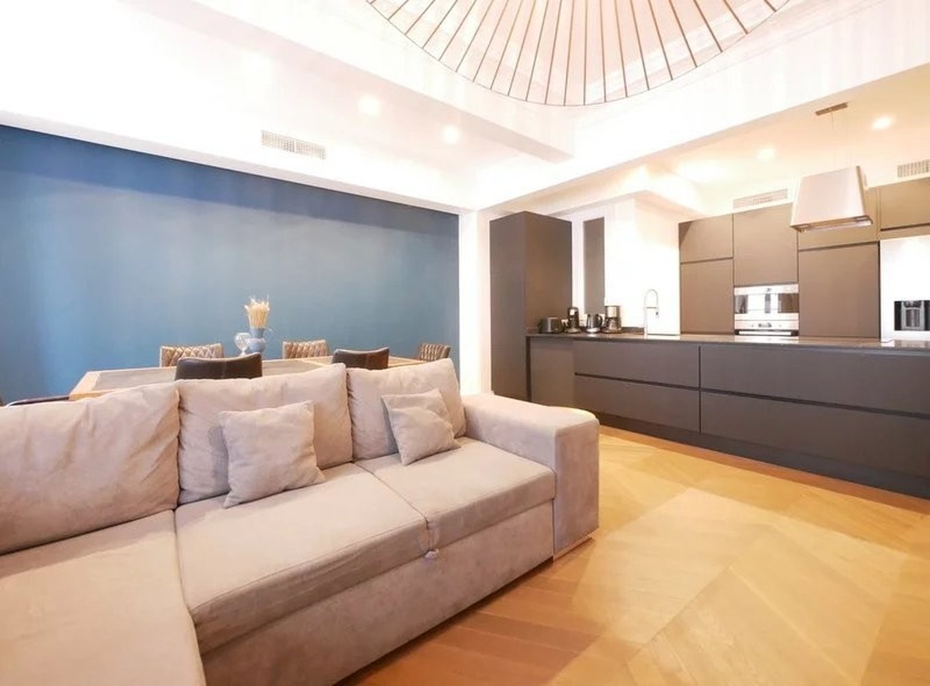 Property photo in Musicians Quarter