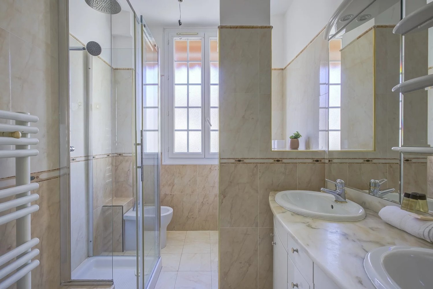 Property photo in Musicians Quarter