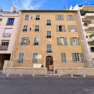 Property in Musicians Quarter