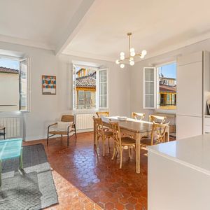 Property in Old Town