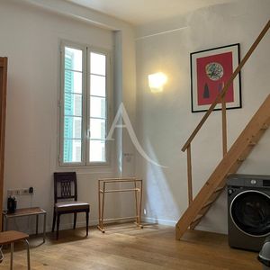 Property in Old Town