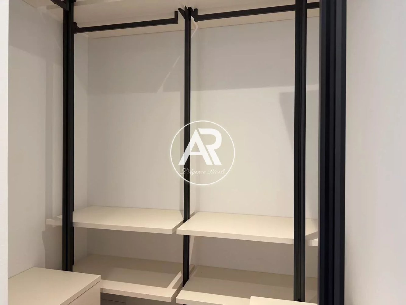 Property photo in Port