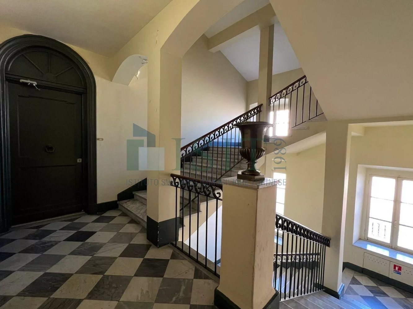 Property photo in Port