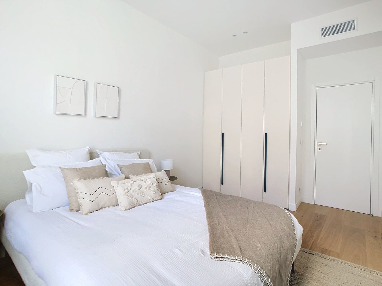 Property photo in Port