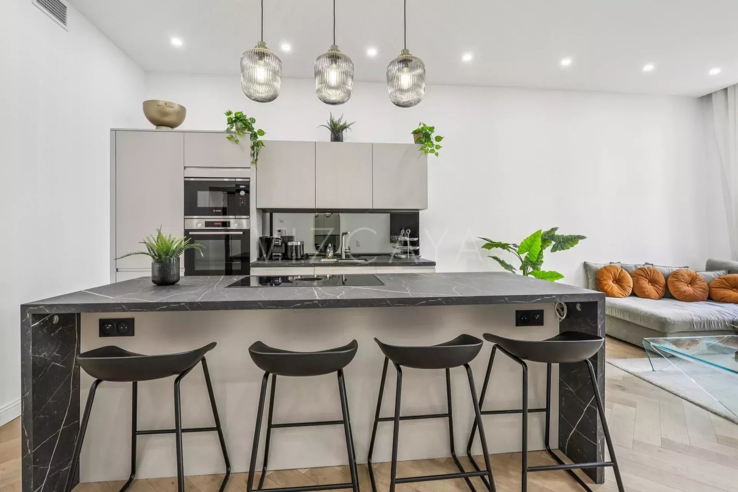 Property photo in Port