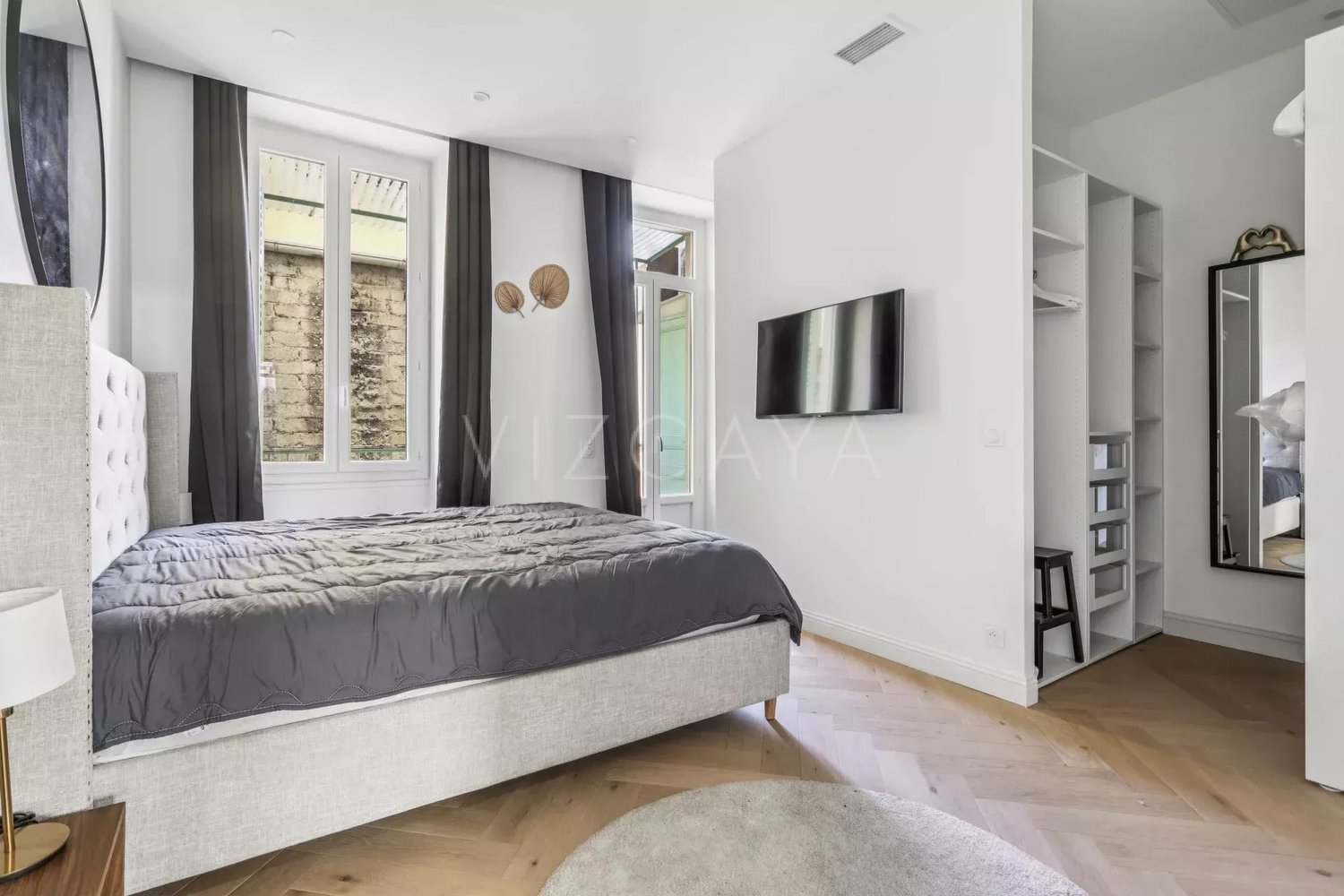 Property photo in Port