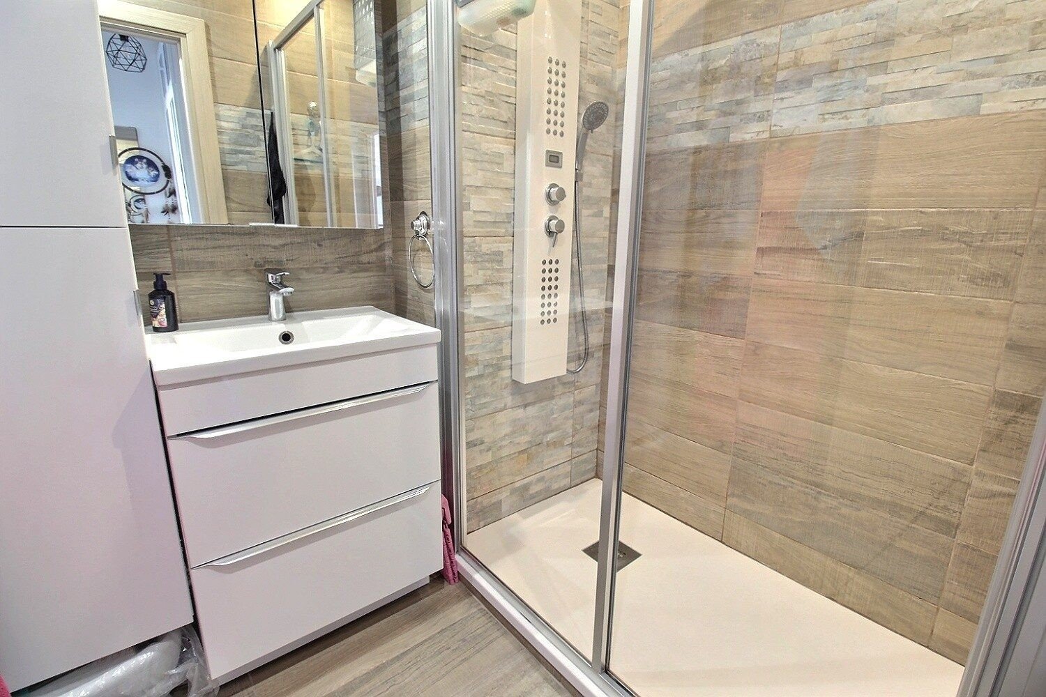 Property photo in Port