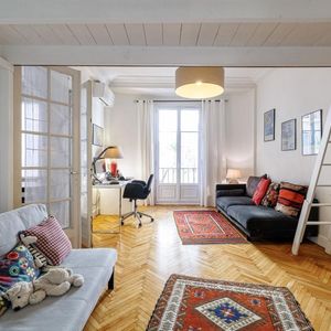 Property in Carre d'Argent