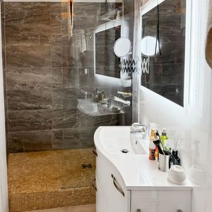 Property in Carre d'Argent