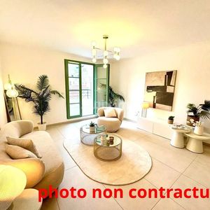 Property in Carre d'Argent