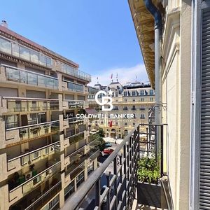 Property in Carre d'Argent