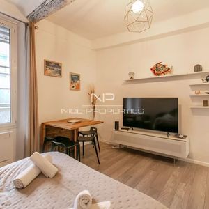 Property in Carre d'Argent