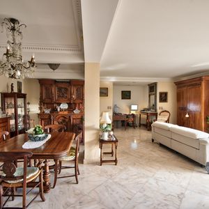 Property in Carre d'Argent