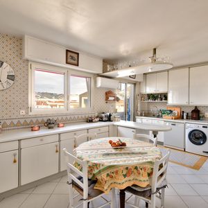 Property in Carre d'Argent