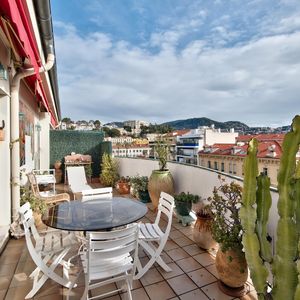 Property in Carre d'Argent