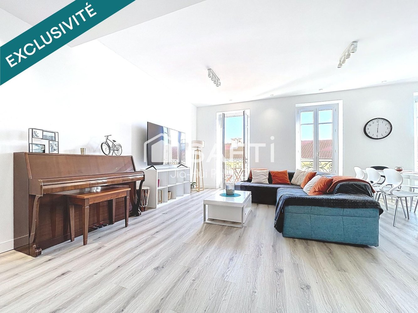 Property photo in Carre d'Argent