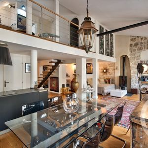 Property in Carre d'Argent