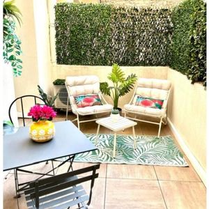 Property in Carre d'Argent