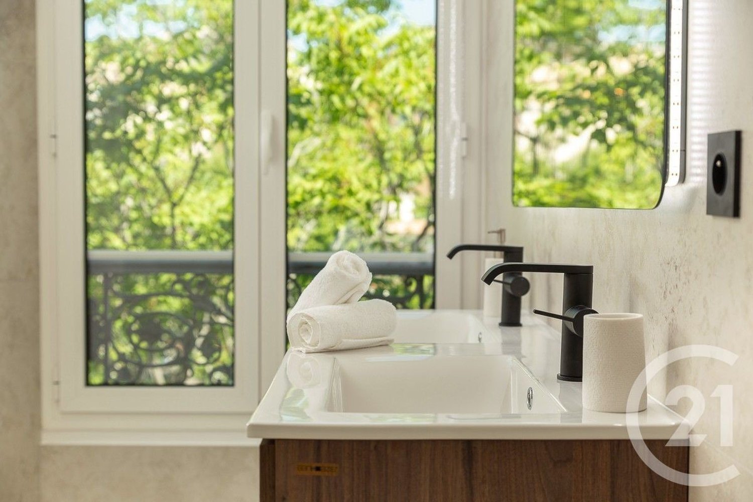 Property photo in Carre d'Argent