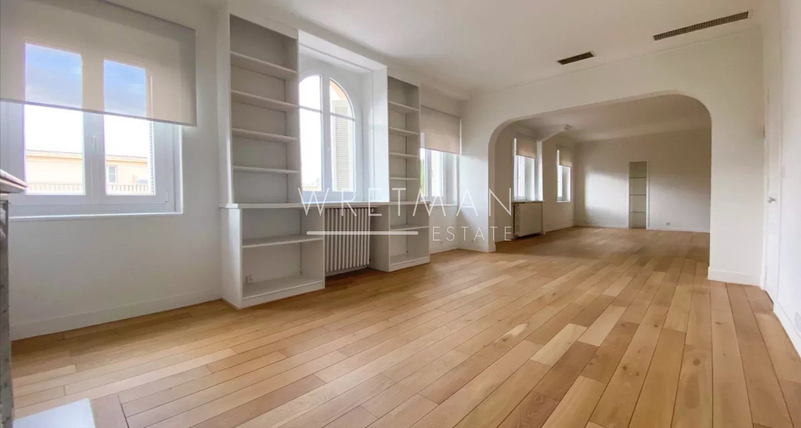 Property photo in Carre d'Argent