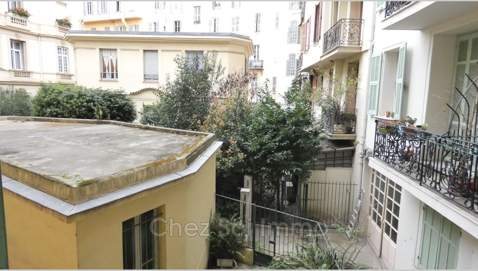 Property photo in Carre d'Argent