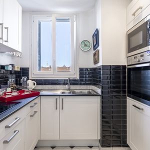 Property in Carre d'Or