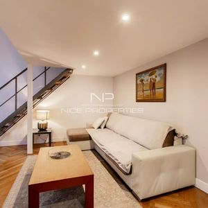 Property in Carre d'Or