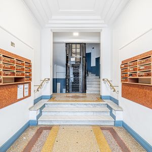 Property in Carre d'Or