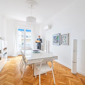 Property in Carre d'Or