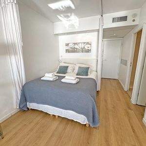 Property in Carre d'Or