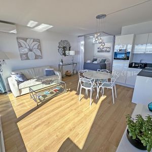 Property in Carre d'Or