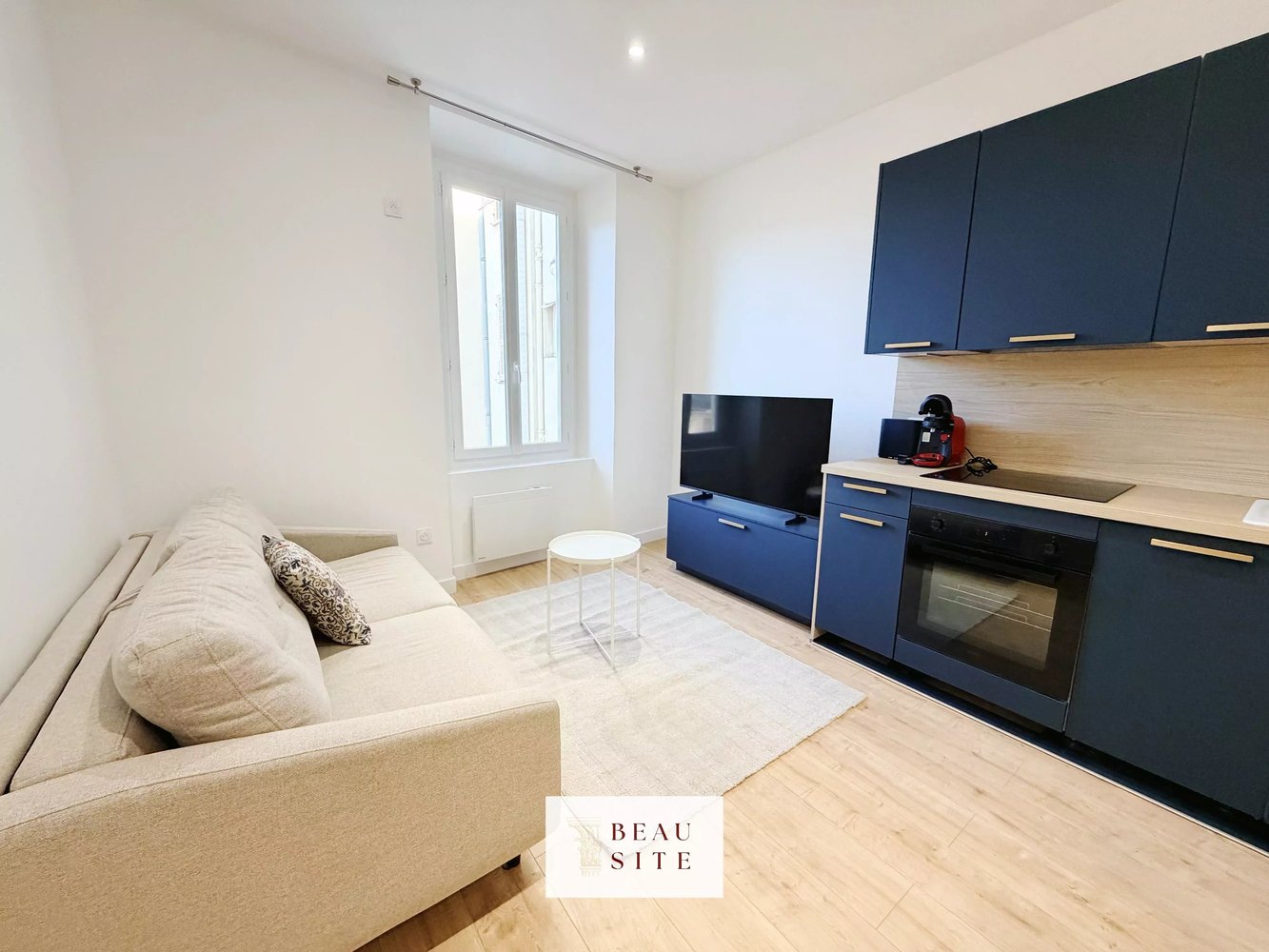 Property photo in Carre d'Or