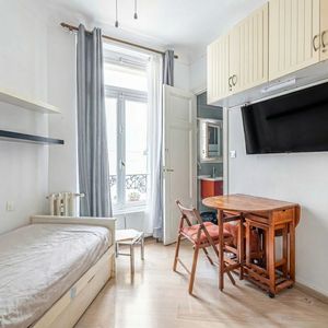 Property in Carre d'Or