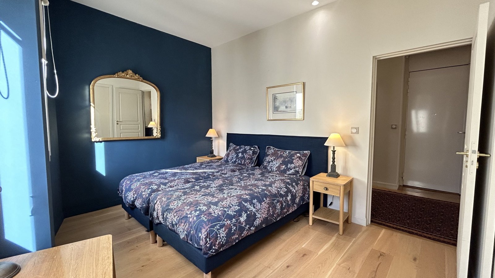 Property photo in Carre d'Or