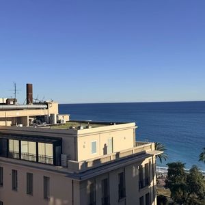 Property in Carre d'Or