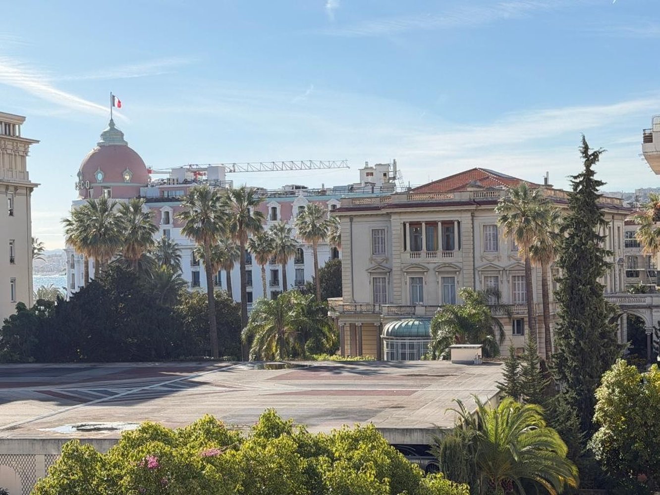 Property photo in Carre d'Or