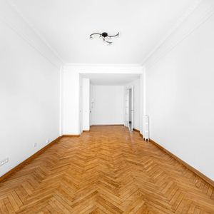 Property in Carre d'Or