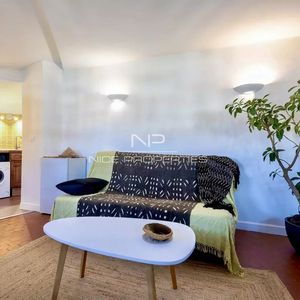 Property in Carre d'Or