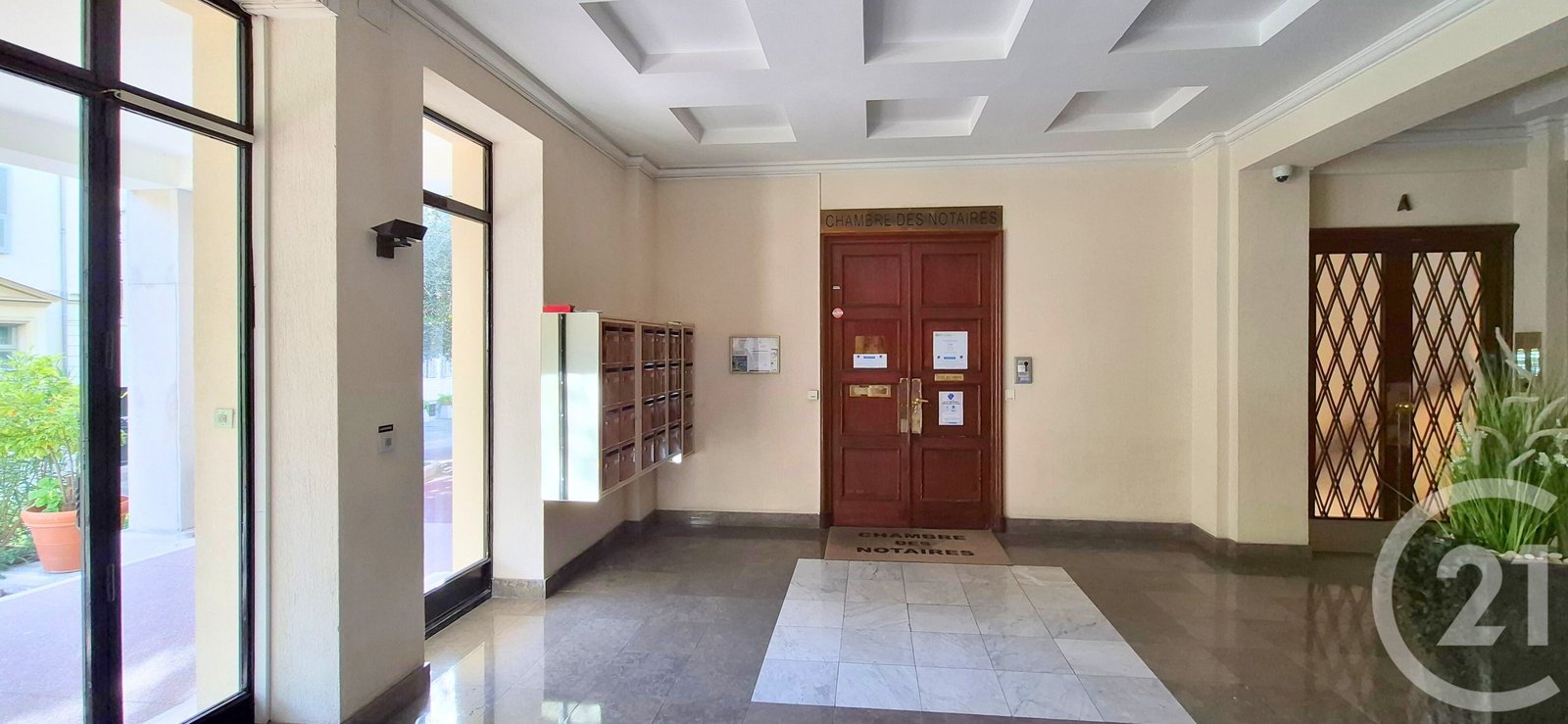 Property photo in Carre d'Or