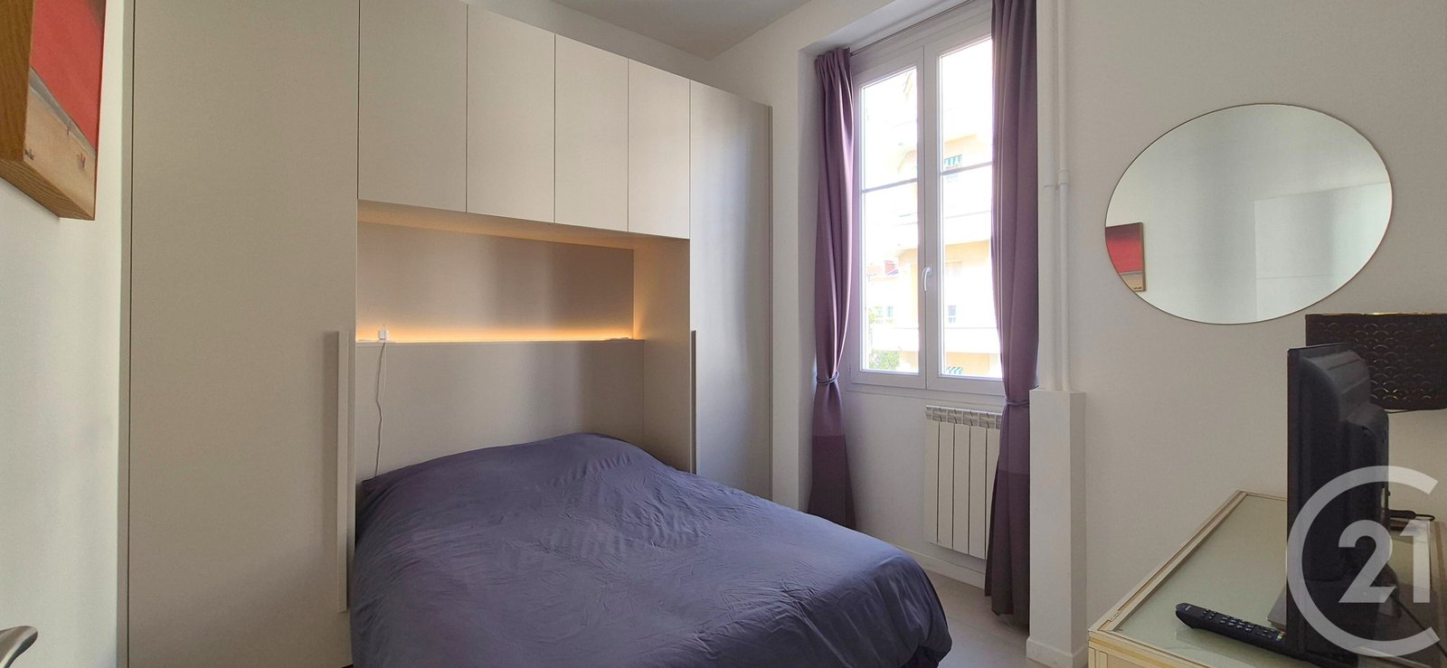 Property photo in Carre d'Or