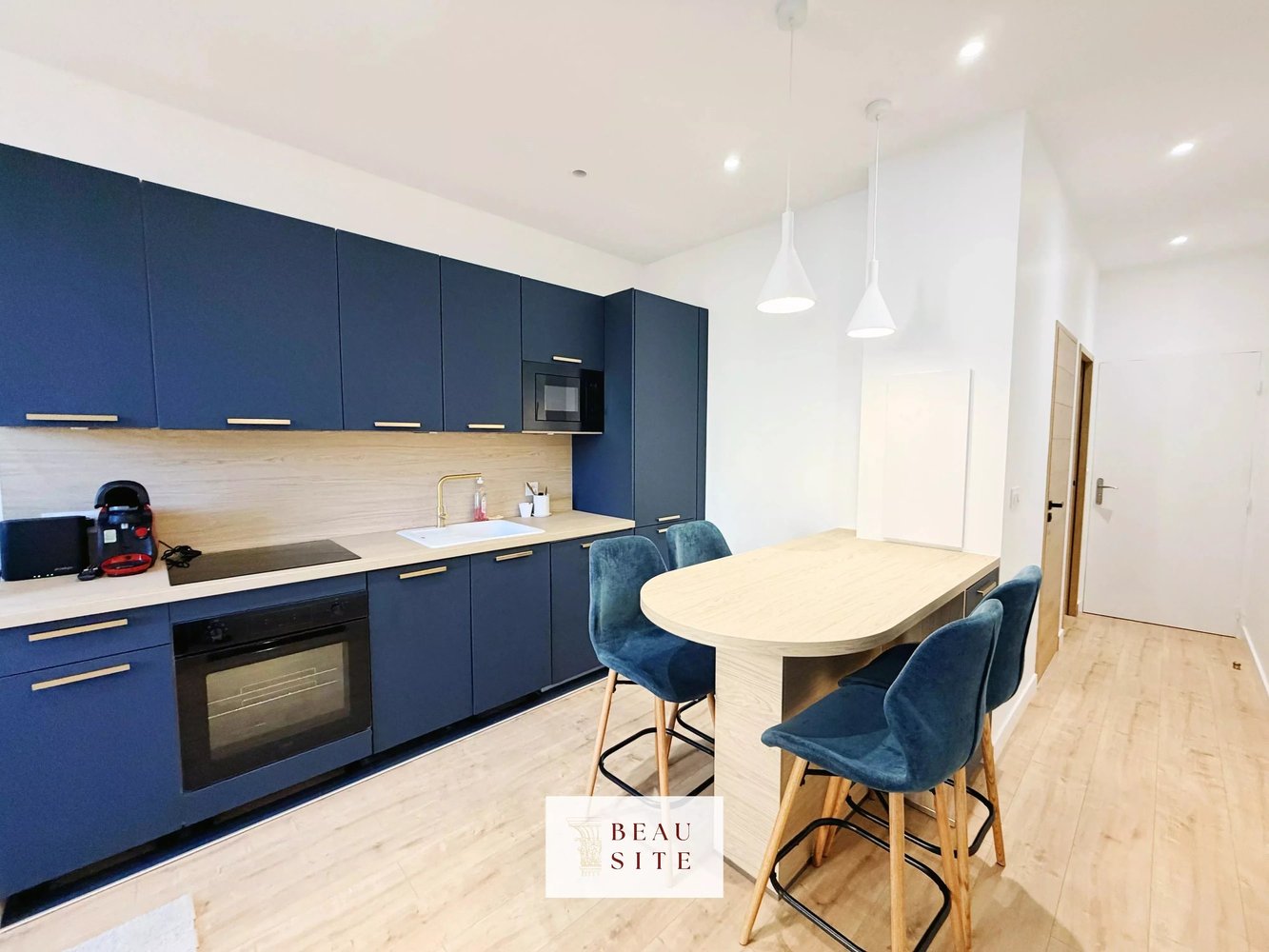 Property photo in Carre d'Or