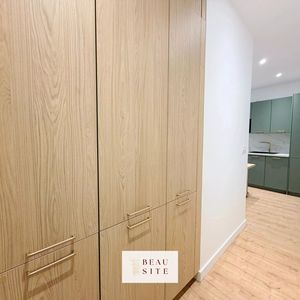 Property in Carre d'Or