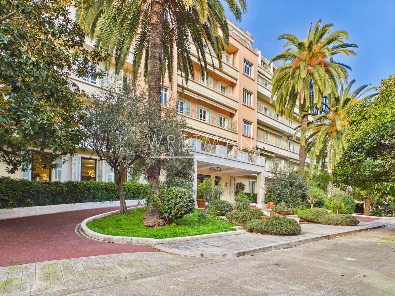 Property photo in Carre d'Or