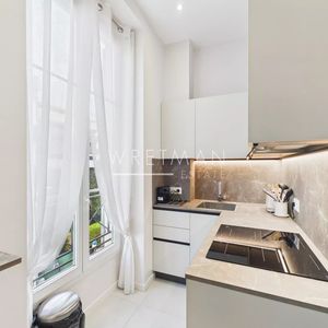 Property in Carre d'Or