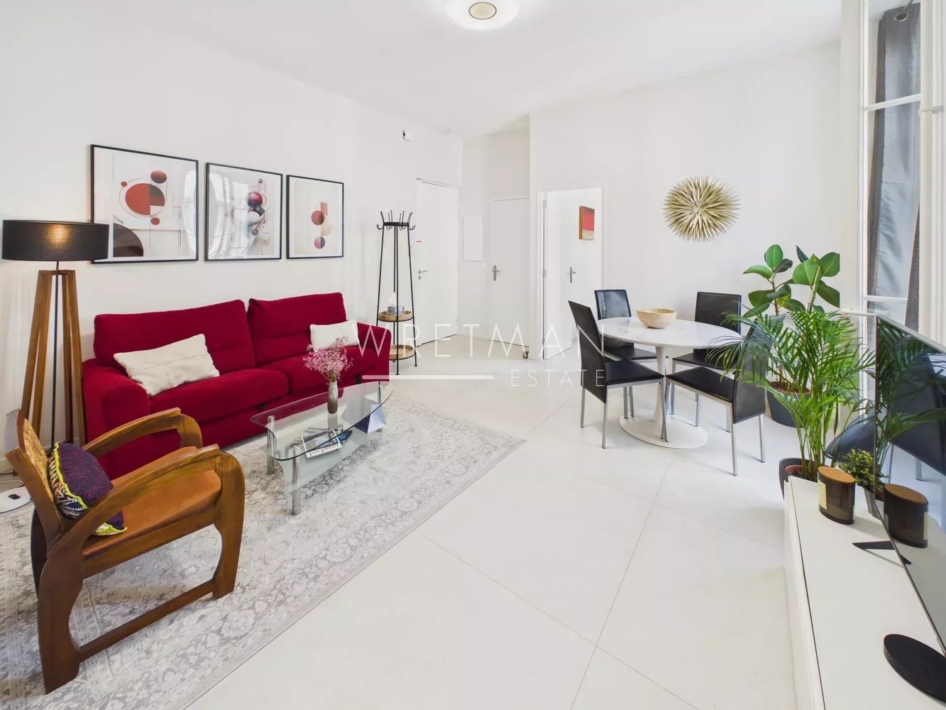 Property photo in Carre d'Or