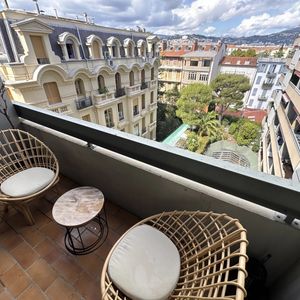 Property in Carre d'Or