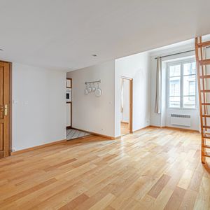 Property in Carre d'Or