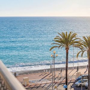 Property in Carre d'Or