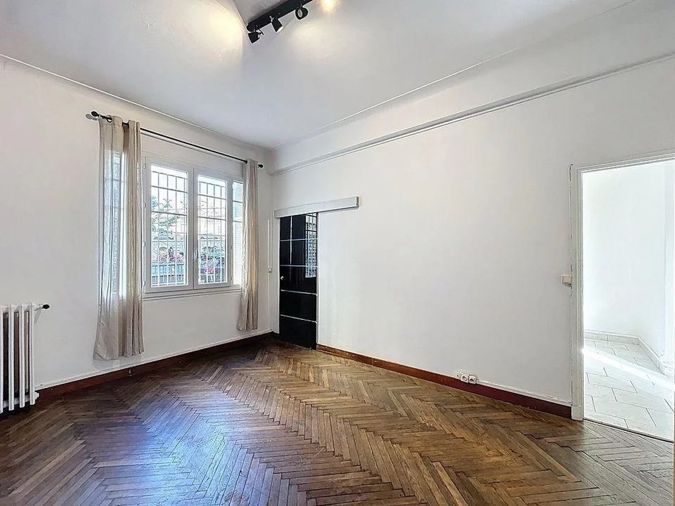 Property photo in Musicians Quarter