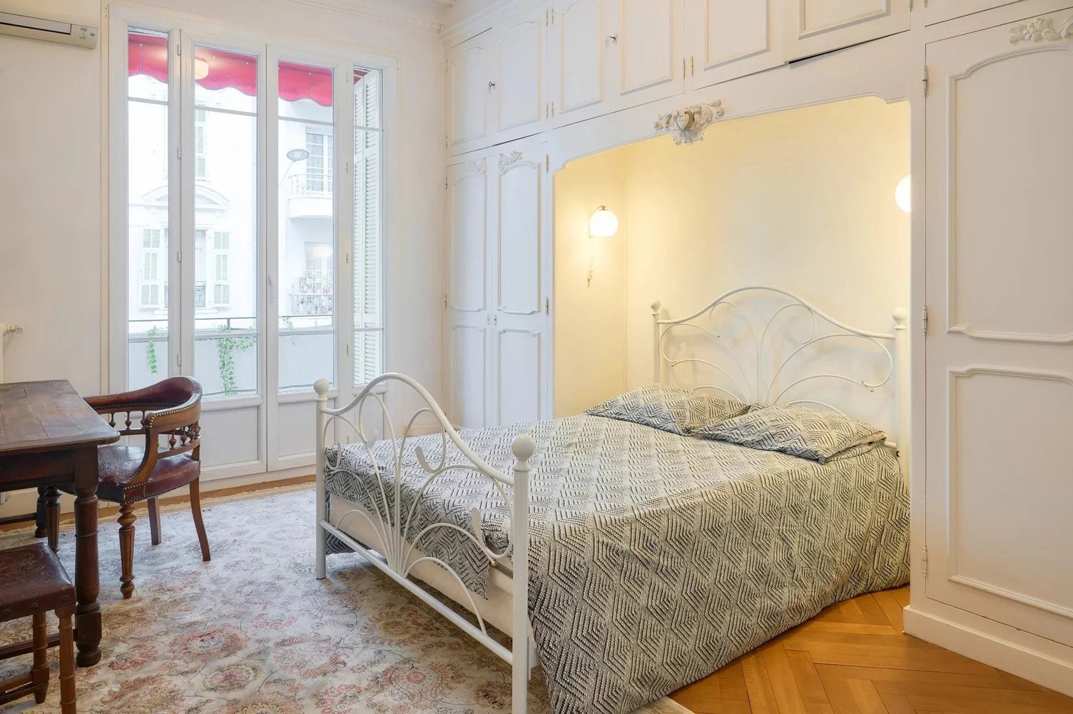 Property photo in Musicians Quarter